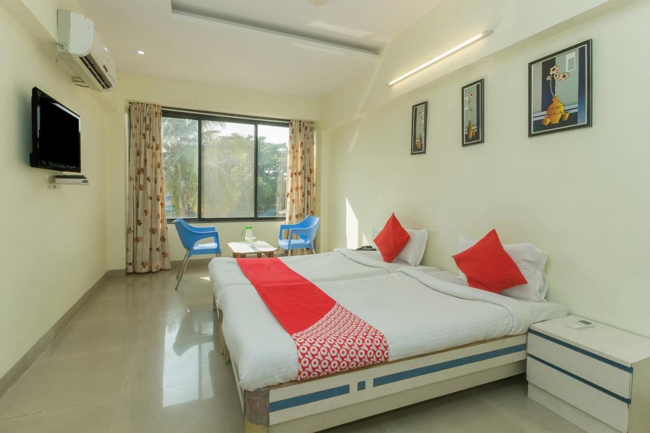 Flagship 4387 Hotel Theem Plaaza Nashik Esterno foto