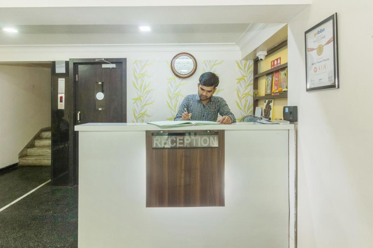 Flagship 4387 Hotel Theem Plaaza Nashik Esterno foto
